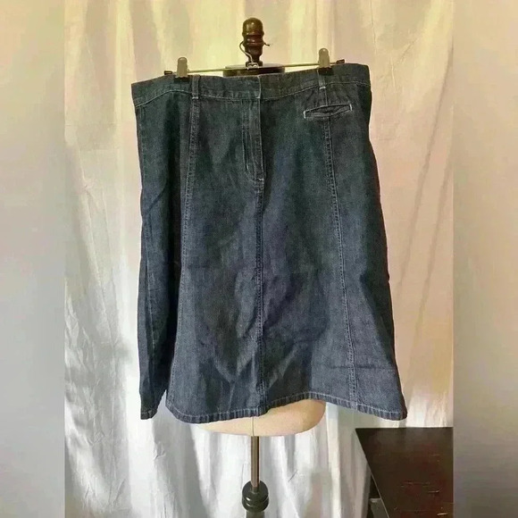 Vintage Denim LLBean Womens Size 14 Skirt. Zipper/eye Hook Closure. No Pockets. - Picture 1 of 7